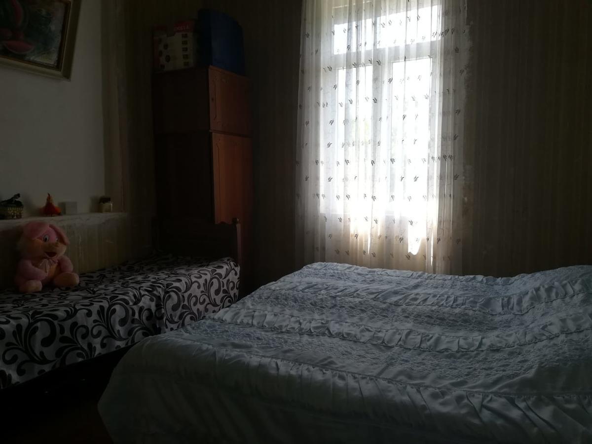 Гостевой дом Гиви Кобулети Экстерьер фото